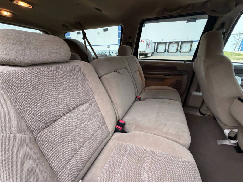 2003 Ford Excursion XLT