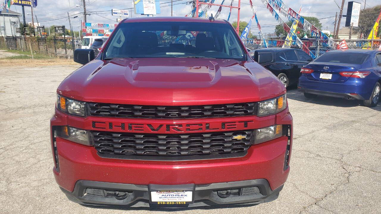 Used Car 2020 Chevrolet Silverado 1500  Custom 4x4 4dr Crew Cab 5.8 Ft. Sb For Sale Under $30,000 In San Antonio, Texas