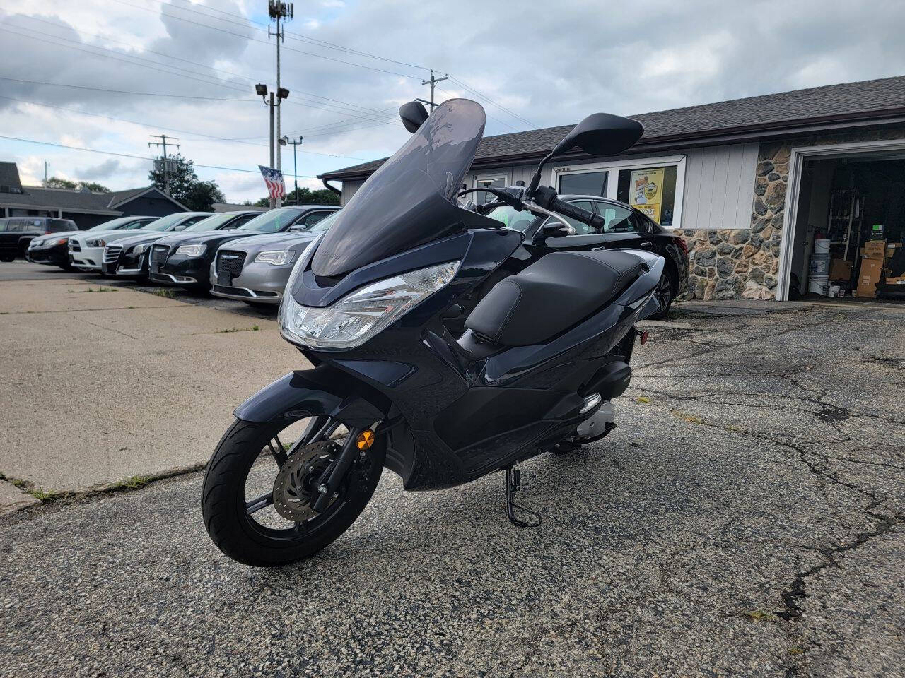 2017 Honda PCX 150 For Sale - Carsforsale.com®