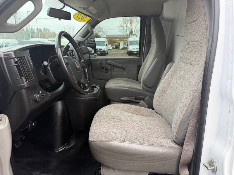 2021 Chevrolet Express 2500