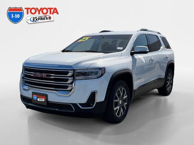 2023 GMC Acadia SLT