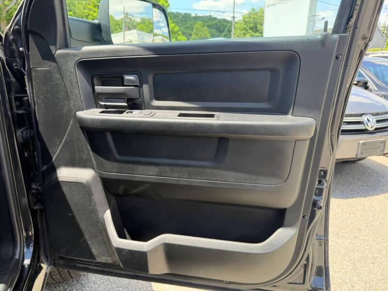2017 RAM 1500 Express