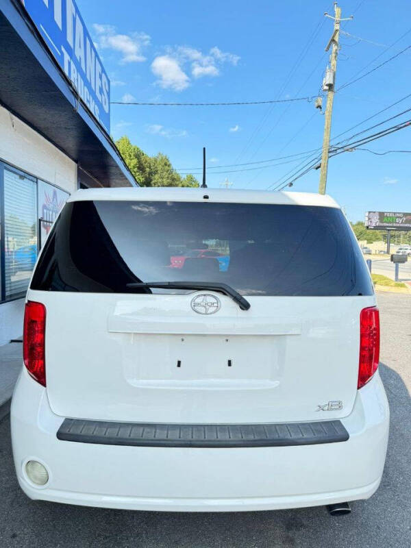 2009 Scion xB