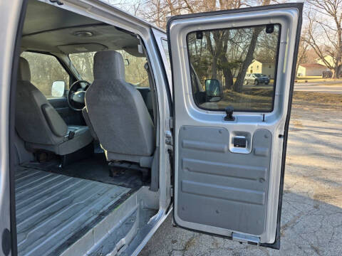 2009 Ford E-Series E-150