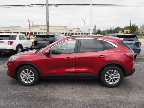 2020 Ford Escape SE
