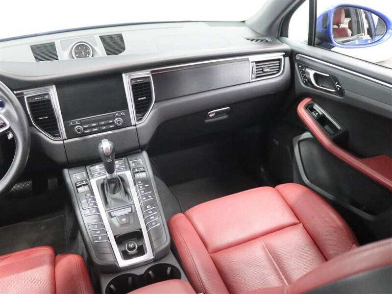 2017 Porsche Macan GTS