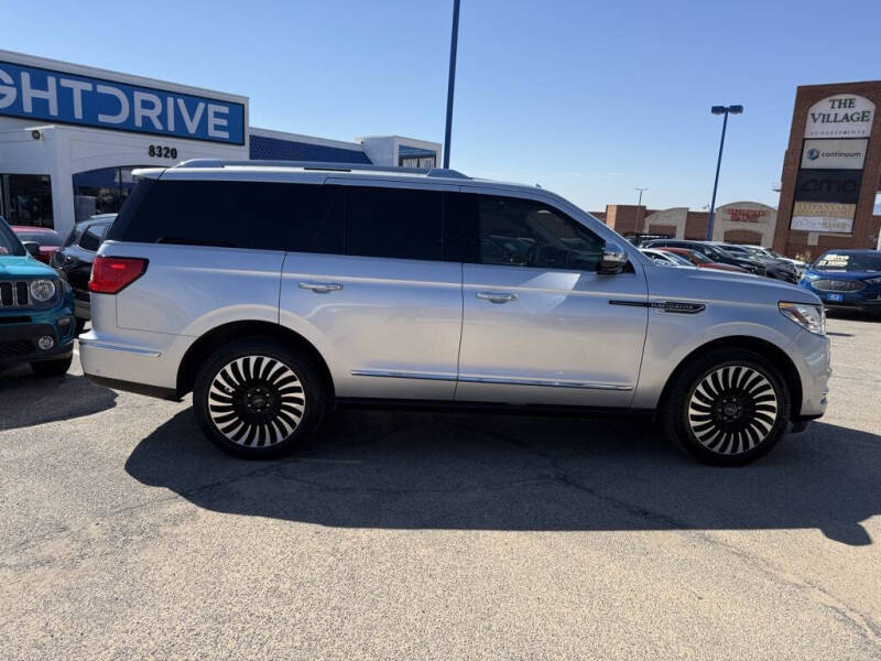 2018 Lincoln Navigator Black Label