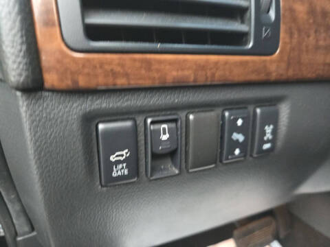 2015 Nissan Armada Platinum