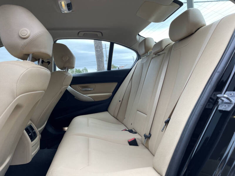 2018 BMW 3 Series 320i xDrive