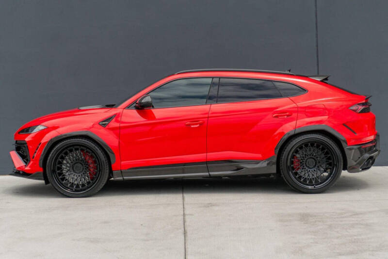 2026 Lamborghini Urus SE