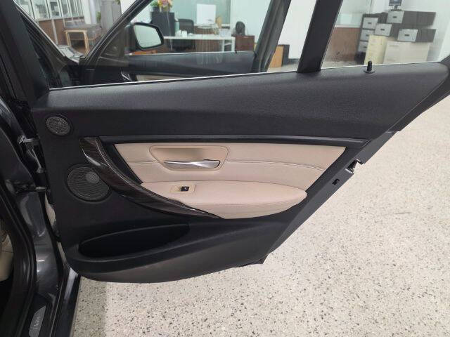 2015 BMW 3 Series 328i xDrive