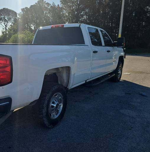 2017 Chevrolet Silverado 2500HD Work Truck photo 2