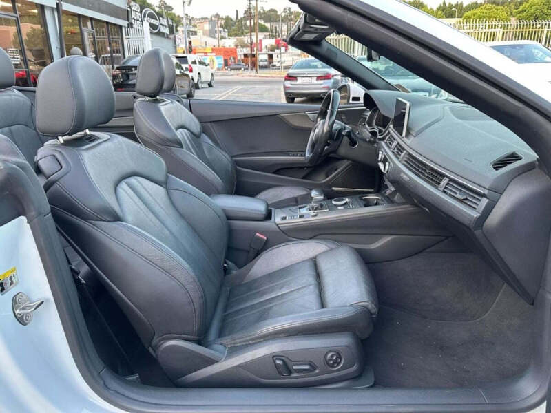 2019 Audi A5 quattro Premium Plus 45 TFSI