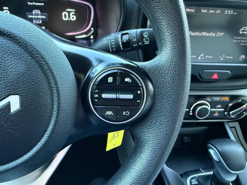 2023 Kia Soul LX