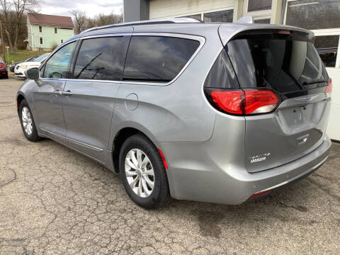 2019 Chrysler Pacifica Touring L
