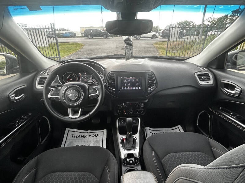 2018 Jeep Compass Sport