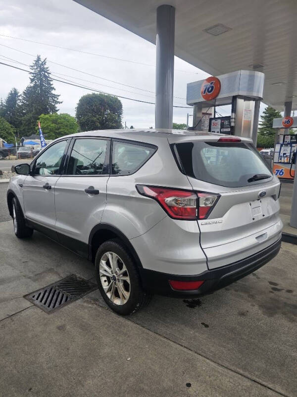 2017 Ford Escape S