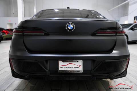 2025 BMW 7 Series 740i