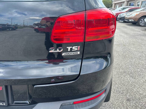 2013 Volkswagen Tiguan S 4Motion