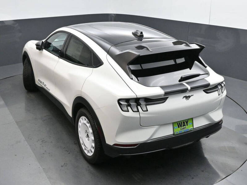 2025 Ford Mustang Mach-E GT