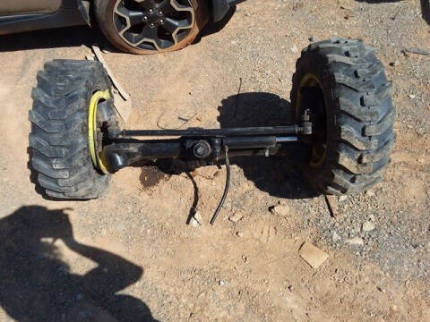 2014 John Deere 3032E 305