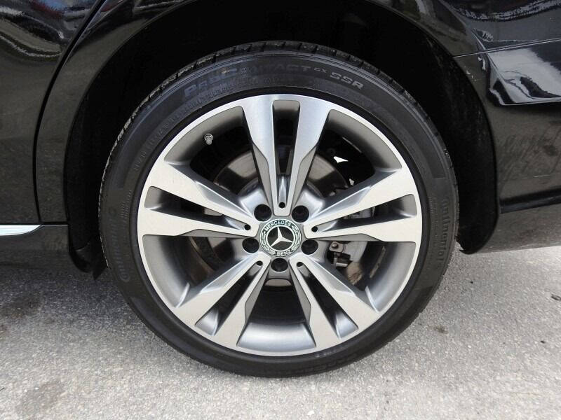 2017 Mercedes-Benz C-Class  - $24,900