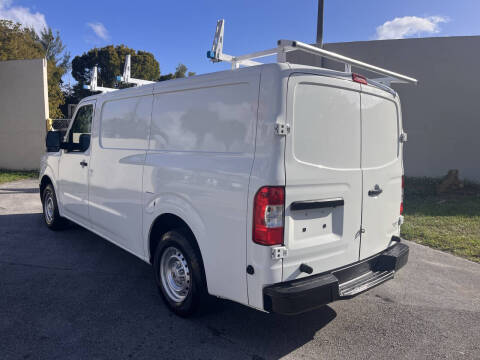 2018 Nissan NV 1500 S