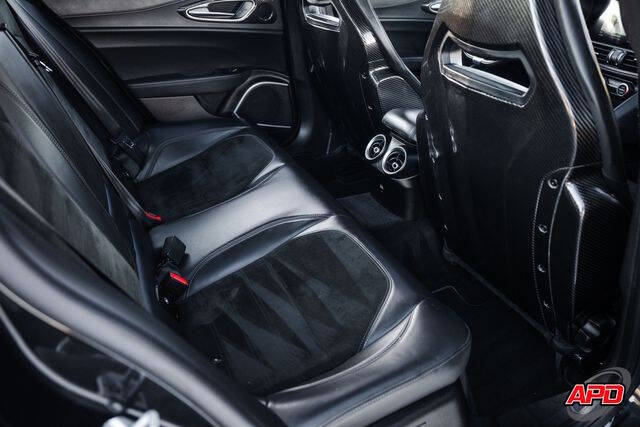 2019 Alfa Romeo Giulia Quadrifoglio