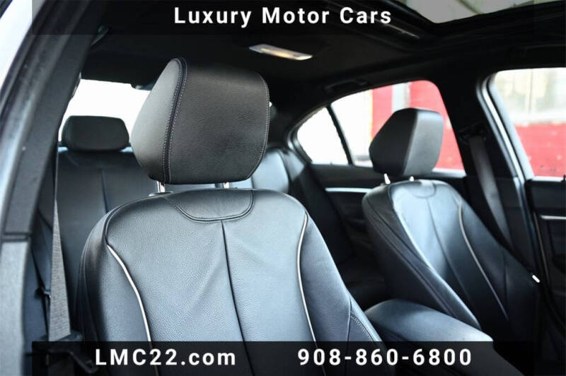 2017 BMW 3 Series 330i xDrive