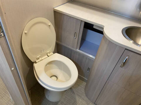 2018 Airstream GLOBETROTTER -