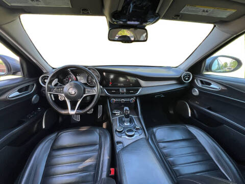 2018 Alfa Romeo Giulia Ti