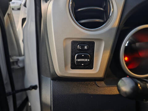 2010 Toyota Matrix S