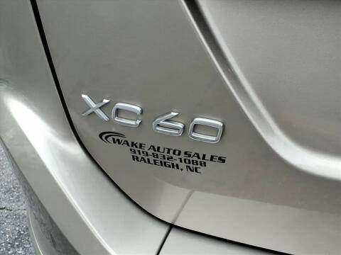 2015 Volvo XC60 T5 Drive-E Platinum