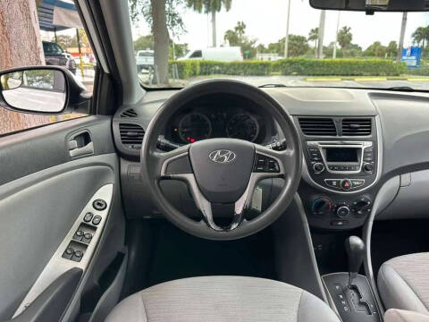 2015 Hyundai Accent GS
