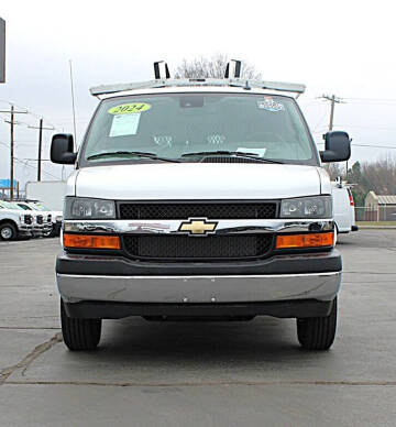2024 Chevrolet Express 2500