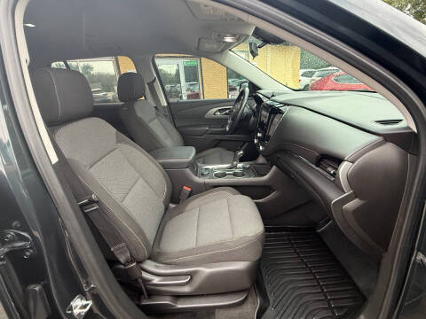 2018 Chevrolet Traverse LT Cloth