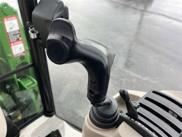 2023 John Deere 4044R