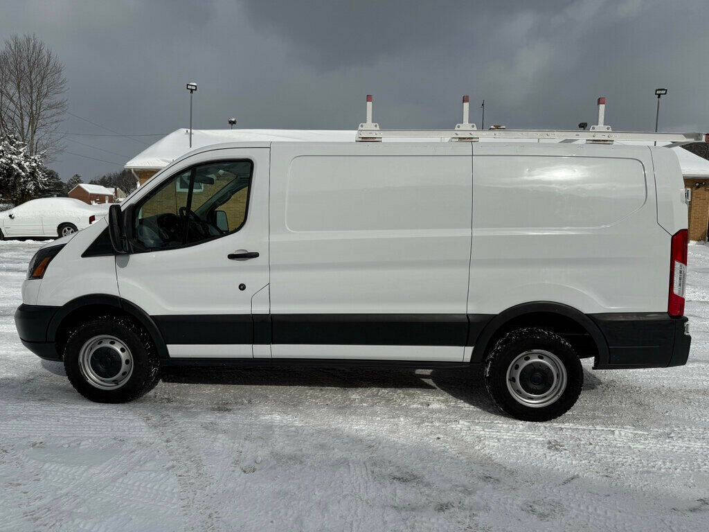 2019 Ford Transit 6