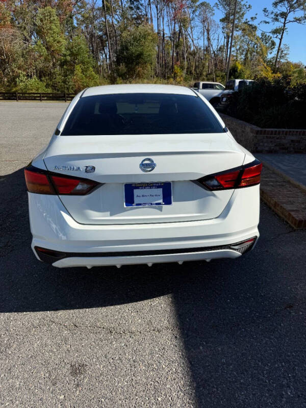 2021 Nissan Altima 2.5 SV