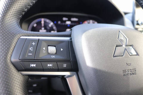 2023 Mitsubishi Outlander PHEV SEL