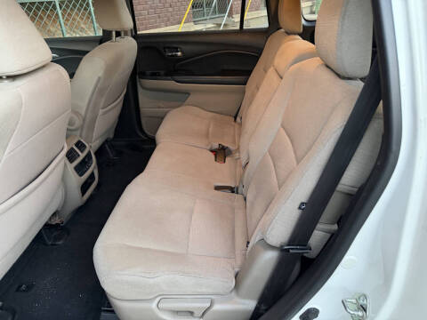 2017 Honda Pilot EX