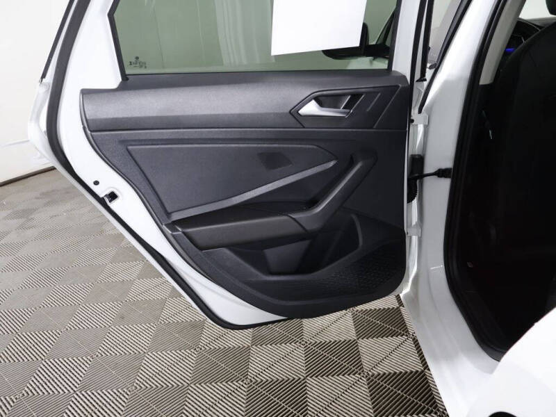 2023 Volkswagen Jetta SE