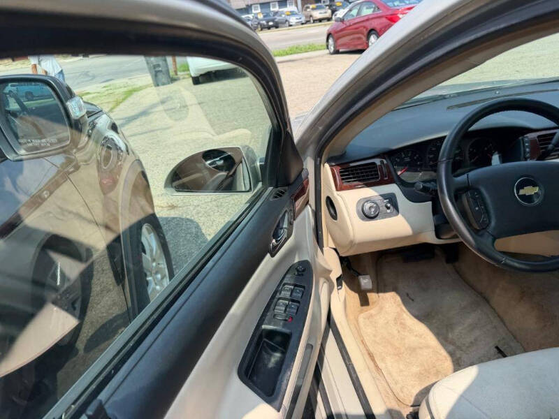 2011 Chevrolet Impala LS