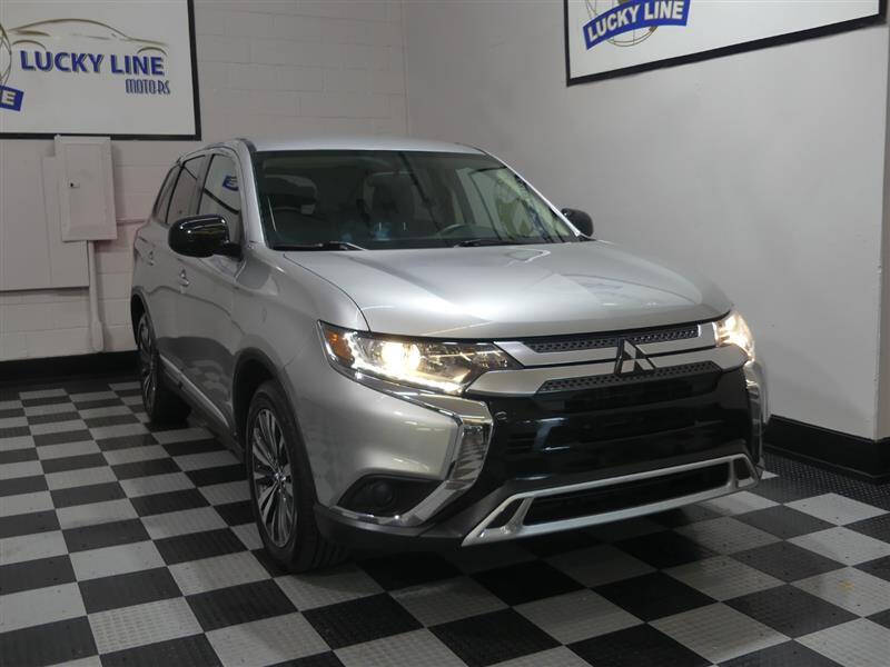 2020 Mitsubishi Outlander ES