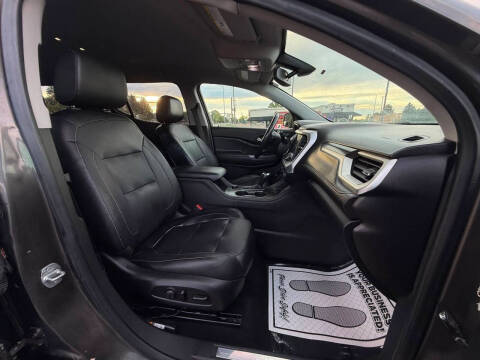 2019 GMC Acadia SLT-1