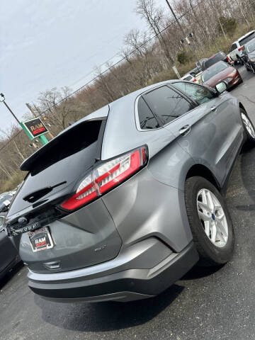 2022 Ford Edge SEL