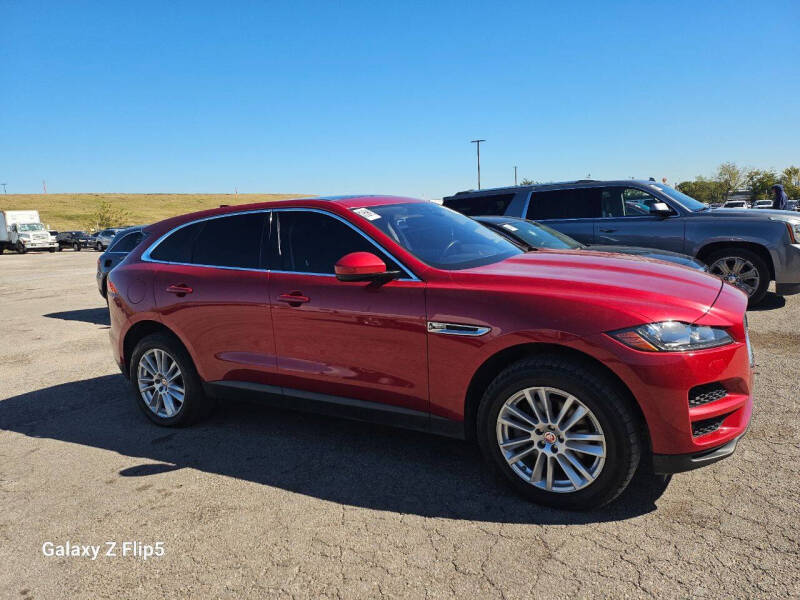 2019 Jaguar F-Pace Prestige's photo