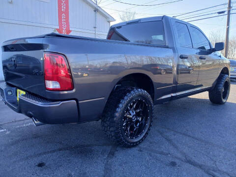 2016 RAM 1500 Express