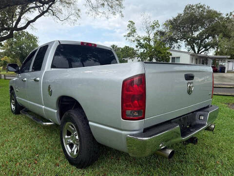 2005 Dodge Ram 1500 SLT