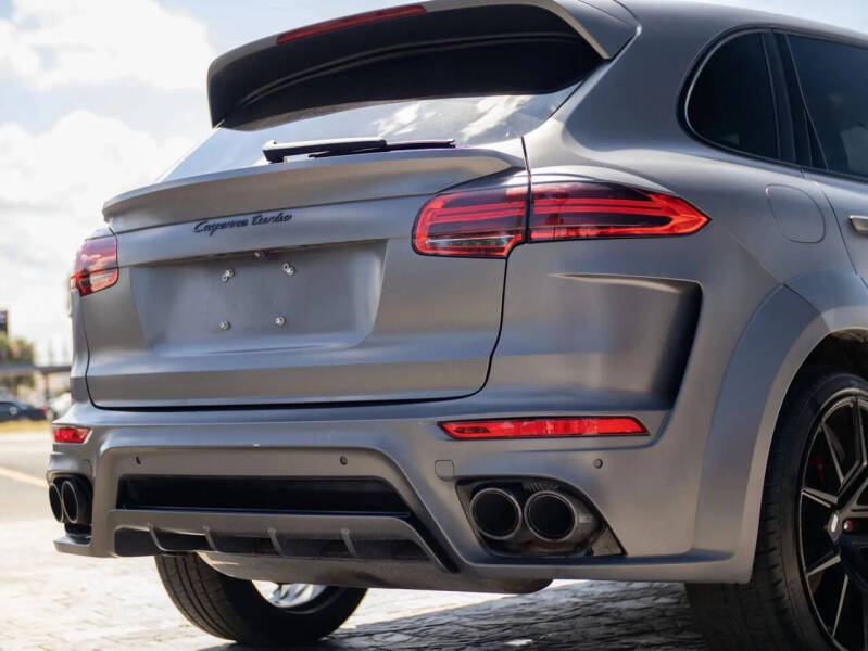 2015 Porsche Cayenne Turbo